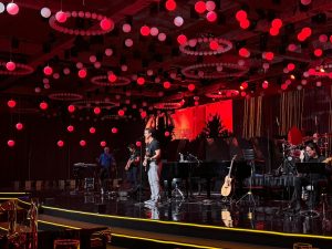 Moka SFX Kinetic LED Spheres